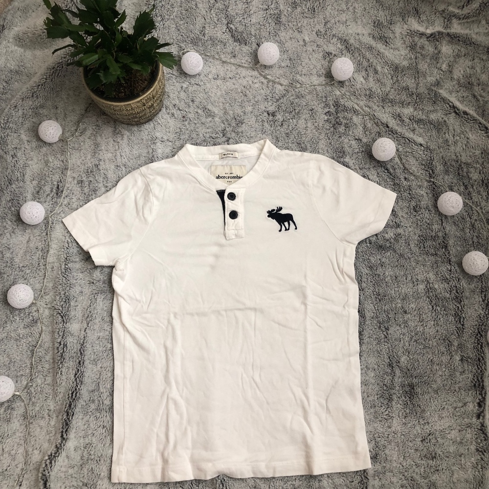 Abercrombie Kids Boy's Cream T-Shirt